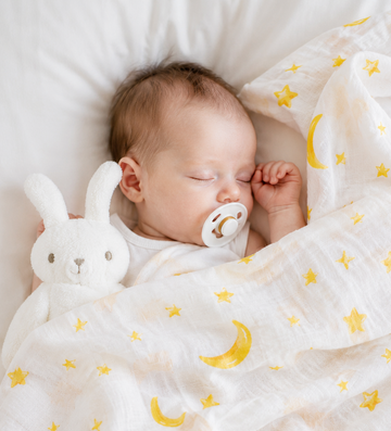 7 Newborn Sleep Cues Every Parent Should Know